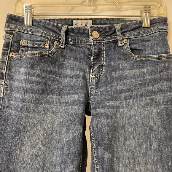 Women's Blue Jeans - Picture 2 of 9